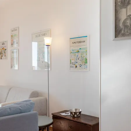 282 - Casa Boscobello, Terrazzo Vista Mare E Parcheggio Privato A 15 Minuti A Piedi Dal Teatro Ariston Apartamento San Remo