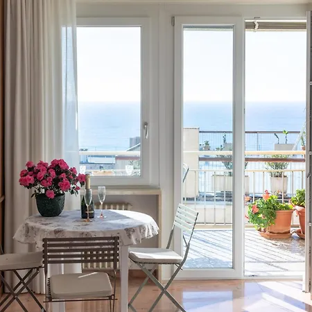 282 - Casa Boscobello, Terrazzo Vista Mare E Parcheggio Privato A 15 Minuti A Piedi Dal Teatro Ariston Apartamento *