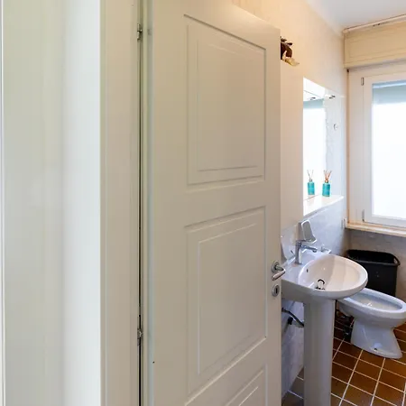 282 - Casa Boscobello, Terrazzo Vista Mare E Parcheggio Privato A 15 Minuti A Piedi Dal Teatro Ariston 圣雷默