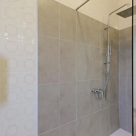 282 - Casa Boscobello, Terrazzo Vista Mare E Parcheggio Privato A 15 Minuti A Piedi Dal Teatro Ariston Apartament