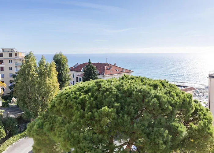 282 - Casa Boscobello, Terrazzo Vista Mare E Parcheggio Privato A 15 Minuti A Piedi Dal Teatro Ariston